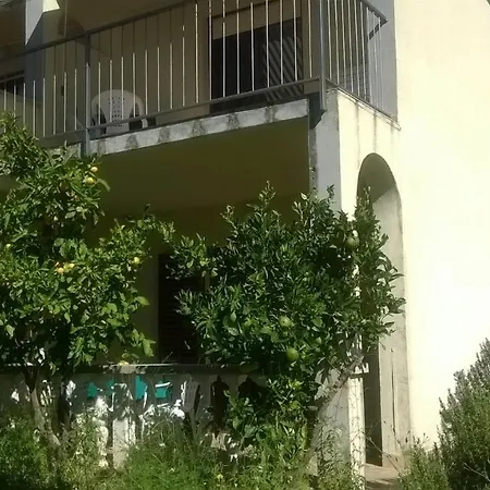 Vesnas Apartmán *