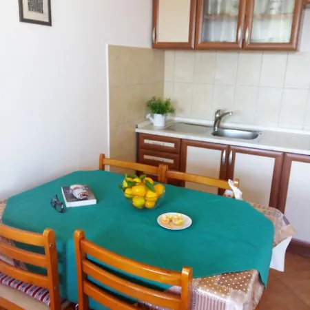 Vesnas Apartmán *